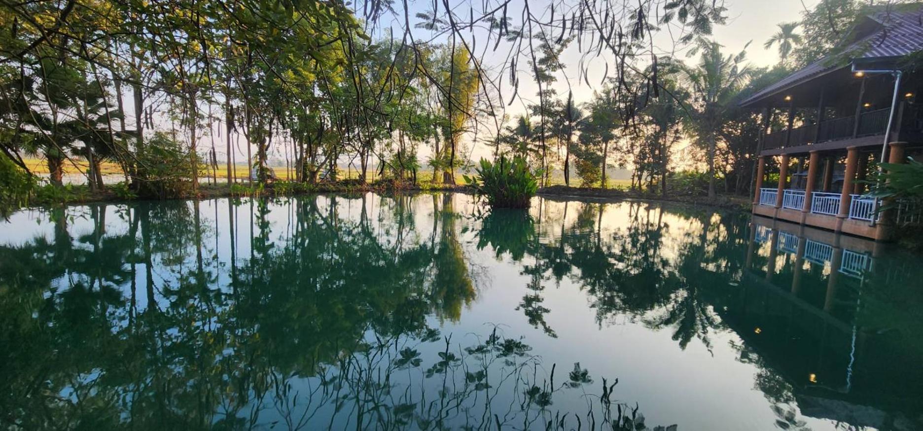 Tung Tong Homestay & Camping Mae Rim Buitenkant foto
